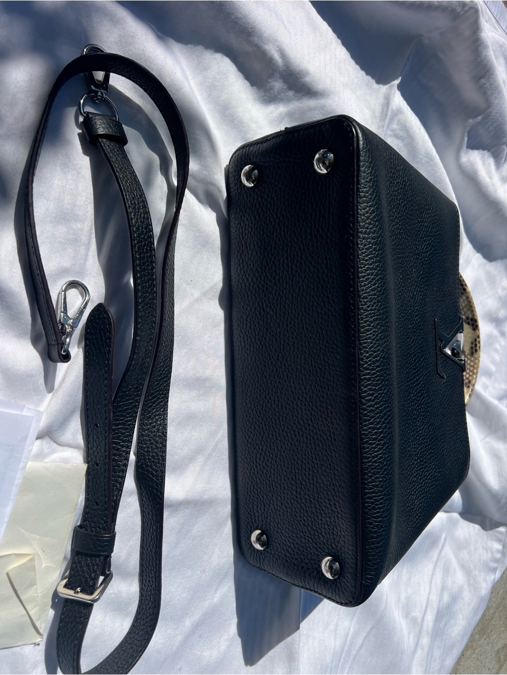 Louis Vuitton Black Capucines Python Top Handle - Picture 2 of 8